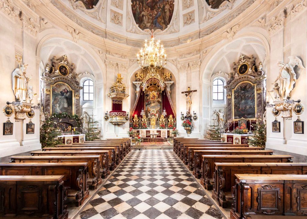 Die Mariahilfkirche Pfarre Mariahilf Kirche