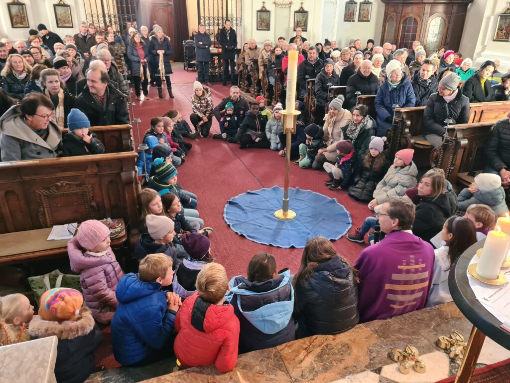 Pfarre Mariahilf familiengottesdienst