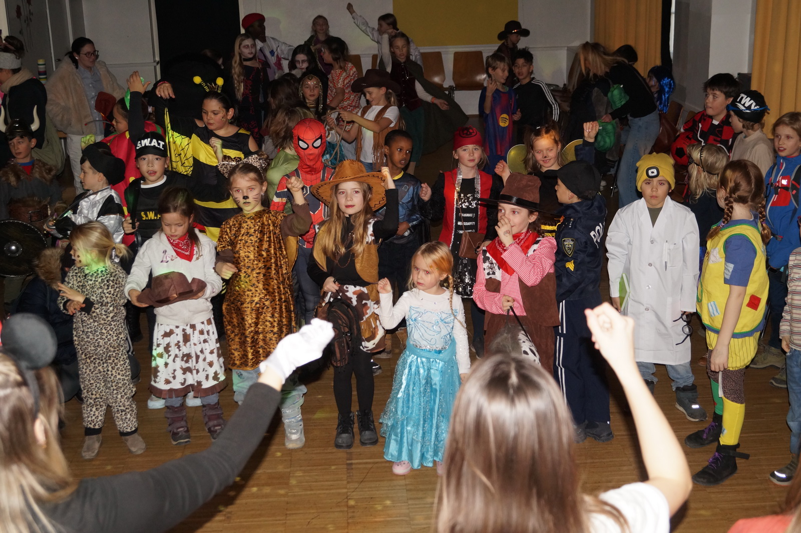 Pfarre Mariahilf kinderfasching