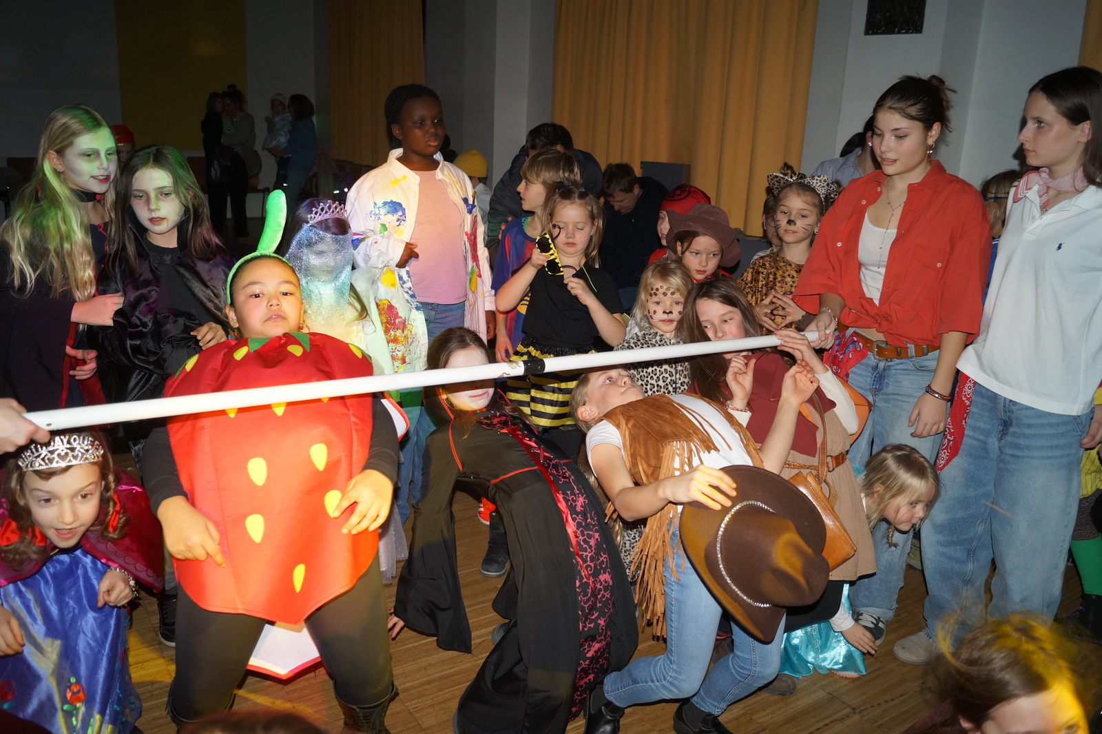 Pfarre Mariahilf kinderfasching