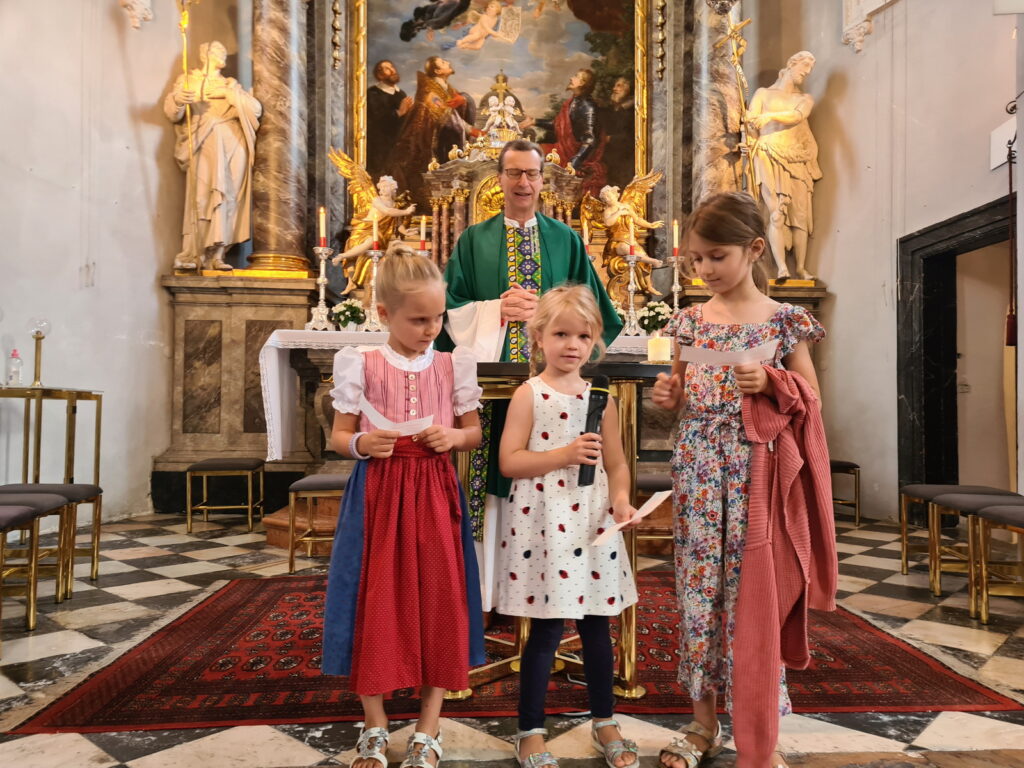 Kinder, Familiengottesdienst & Grillfest Pfarre Mariahilf Kinder