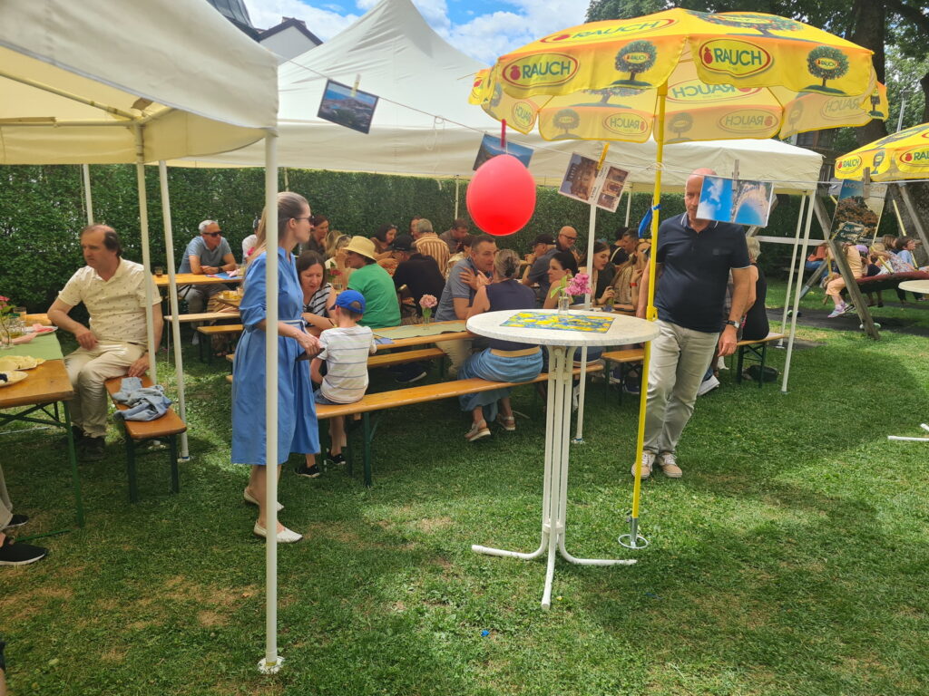 Kinder, Familiengottesdienst & Grillfest Pfarre Mariahilf Kinder